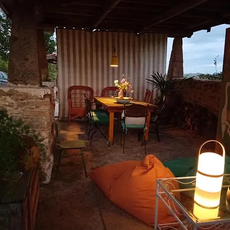 Ferienhaus Paca Casa Rural. Arts And Landscape In Asturias *