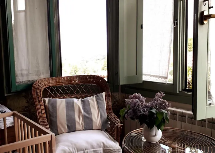 Paca Casa Rural. Arts And Landscape In Asturias Nyaraló *